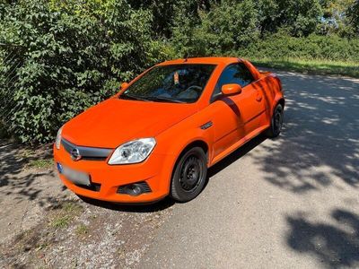 gebraucht Opel Tigra 1.4 90PS *Sonderlackierung*