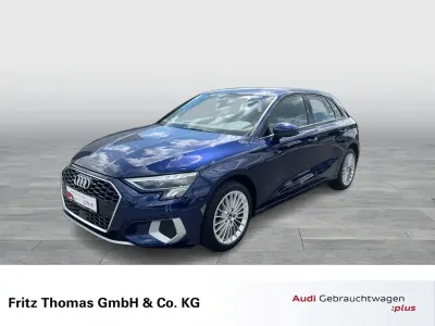 Gebraucht Audi A3 Advanced Plus 150 PS (110 kW) 2023 Navarrablau metallic Limousine