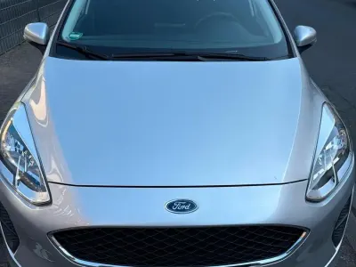 Gebraucht Ford Fiesta 95 PS (69 kW) 2020 Silber Kleinwagen