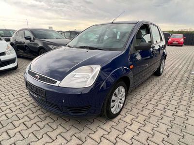 gebraucht Ford Fiesta ** 4 Türer **TüV NEU **