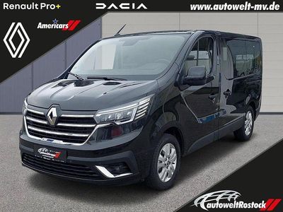 Second-hand Renault Trafic Life 150 CP (110 kW) 2022 Monovolum
