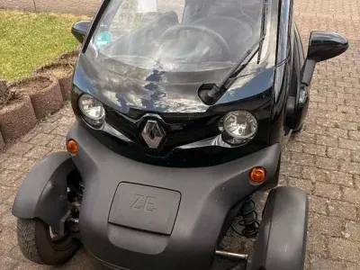 Gebraucht Renault Twizy 11 kW (16 PS) 2017 Schwarz Kleinwagen