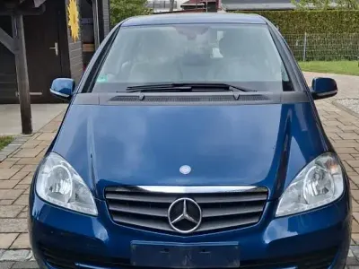 Gebraucht Mercedes A160 95 PS (69 kW) 2009 Blau Van / Kleinbus
