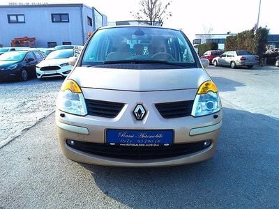 Gebraucht Renault Modus Initiale 111 PS (81 kW) 2005 Gold Van / Kleinbus