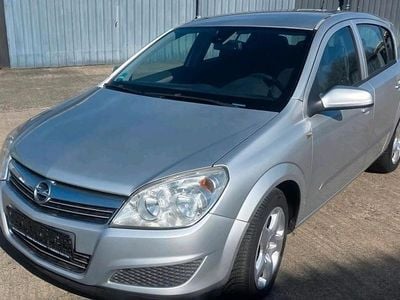 Gebraucht Opel Astra 90 PS (66 kW) 2006 Silber Kombi