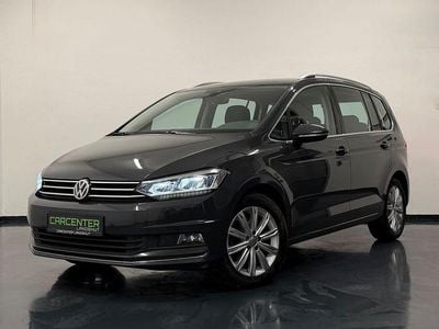 Grau Gebraucht 2017 VW Touran Highline Van / Kleinbus | 19.990 € (Fairer Preis)
