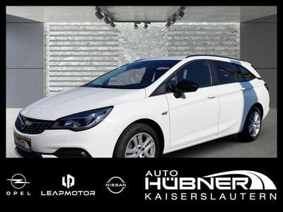 Gebraucht Opel Astra Edition 105 PS (77 kW) 2022 Schneeweiss/summitwhite/arctic Kombi
