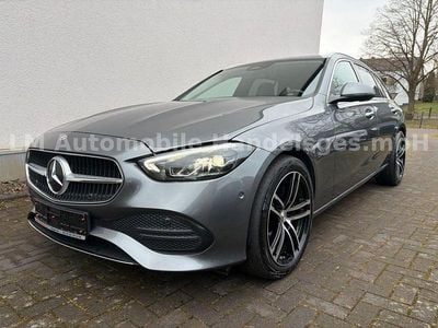 Gebraucht Mercedes C220 Avantgarde 220 PS (161 kW) 2023 Grau Limousine