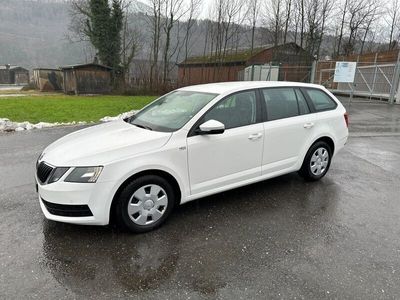 gebraucht Skoda Octavia Combi 1.0 TSI Active