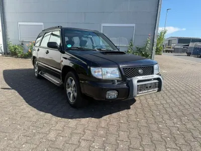 Gebraucht Subaru Forester 170 PS (125 kW) 1999 Schwarz SUV