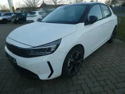 Gebraucht Opel Corsa 101 PS (74 kW) 2024 Weiß Kleinwagen