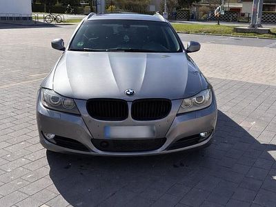 Gebraucht BMW 325 Performance 330 PS (242 kW) 2010 Silber Kombi