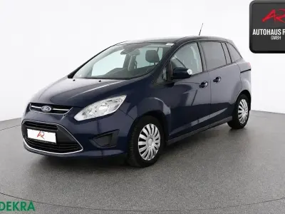 Gebraucht Ford Grand C-Max 116 PS (85 kW) 2014 Blazerblau Van / Kleinbus