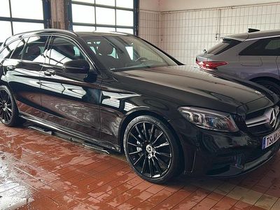 Gebraucht Mercedes C43 AMG AMG 390 PS (286 kW) 2018 Schwarz Kombi