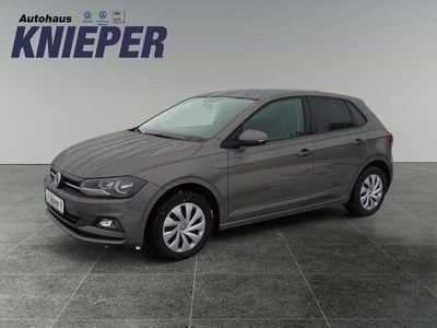 Limestone grey metallic Gebraucht 2019 VW Polo Comfortline Limousine | 13.980 € (Fairer Preis)