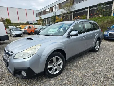 Käytetty Subaru Outback 150 HP (110 kW) 2013 Hopea Farmari