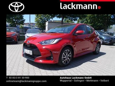 gebraucht Toyota Yaris 1.5 Hybrid Team D*Comfort-Paket*