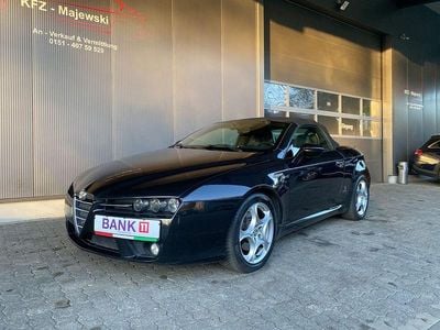 Usata Alfa Romeo Spider Exclusive 185 CV (136 kW) 2007 Nero Cabrio