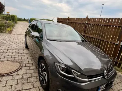 Gebraucht VW Golf VII Join 150 PS (110 kW) 2018 Grau Limousine