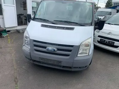 Gebraucht Ford Transit 86 PS (63 kW) 2010 Frostweiß Van
