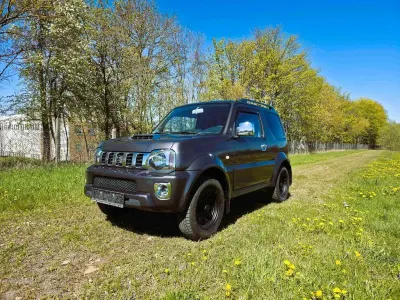 Usata Suzuki Jimny Comfort 86 CV (63 kW) 2016 Nero SUV