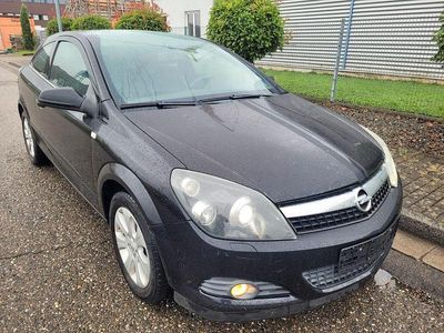 Opel Astra GTC