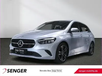Gebraucht Mercedes B180 Progressive 136 PS (100 kW) 2025 Lack hightechsilber Kleinwagen