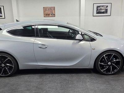 Opel Astra GTC