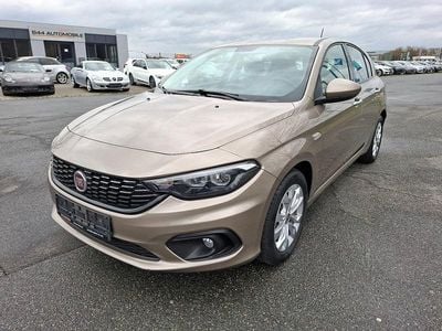 Gebraucht Fiat Tipo Lounge 95 PS (69 kW) 2016 Colore esterno Limousine