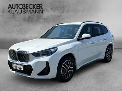 Gebraucht BMW iX1 M Sport 230 kW (313 PS) 2025 Weiss SUV