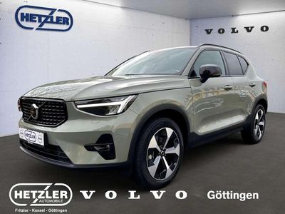 Gebraucht Volvo XC40 Plus 197 PS (144 kW) 2024 Sage green / metallic SUV