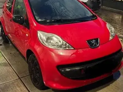 Gebraucht Peugeot 107 Filou 68 PS (50 kW) 2006 Kleinwagen