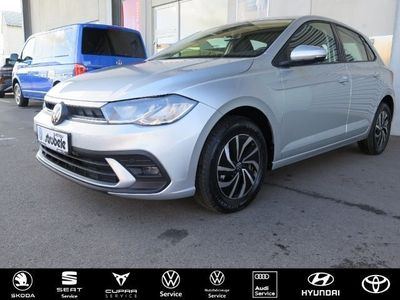 Gebraucht VW Polo Life 95 PS (69 kW) 2022 Reflexsilber metallic Kleinwagen