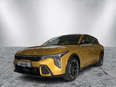Nuova Kia K4 GT-Line 180 CV (132 kW) 2026 Giallo Berlina