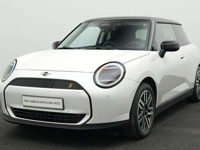 Gebraucht Mini Cooper SE Classic 160 kW (218 PS) 2024 Weiß Kleinwagen
