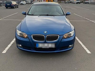 Gebraucht BMW 325 218 PS (160 kW) 2007 Blau Coupé