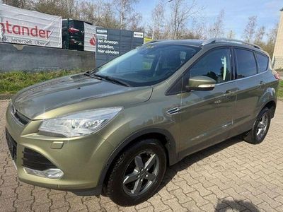 Second-hand Ford Kuga Titanium 163 CP (119 kW) 2014 Verde SUV