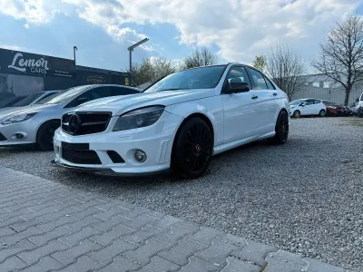 Gebraucht Mercedes C63 AMG AMG 457 PS (336 kW) 2009 Weiß Limousine