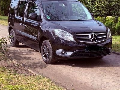 Gebraucht Mercedes Citan 111 110 PS (80 kW) 2015 Schwarz Kombi