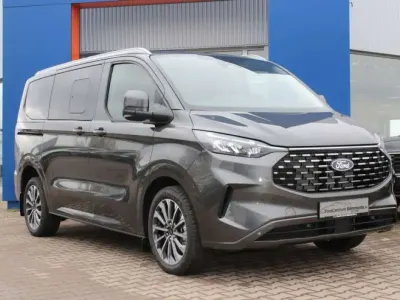 Neu Ford Tourneo Custom Titanium X 170 PS (125 kW) 2026 Magnetic grau metallic Van