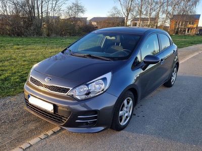 gebraucht Kia Rio 1.4 Dreamteam Edition - Baujahr 2015