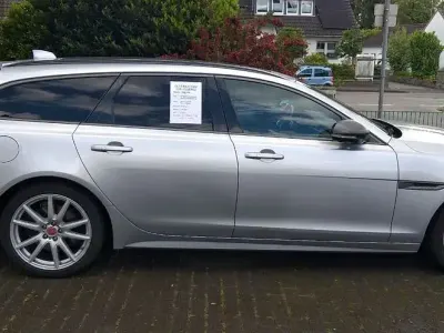 Gebraucht Jaguar XF Sportbrake 300 PS (220 kW) 2018 Grau Kombi