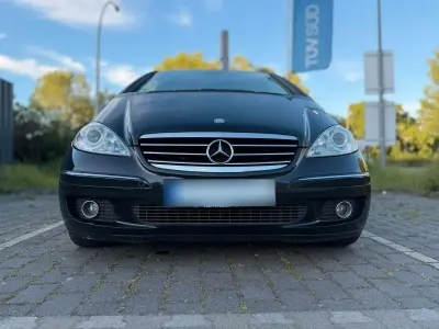 Gebraucht Mercedes A170 Avantgarde 116 PS (85 kW) 2005 Schwarz Kleinwagen