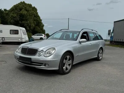 Gebraucht Mercedes E320 Avantgarde 224 PS (164 kW) 2005 Silber Kombi