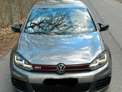 Begagnad VW Golf VI GTI 300 HK (220 kW) 2011 Grå Halvkombi