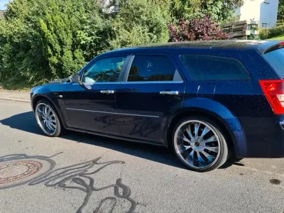 Gebraucht Chrysler 300C 218 PS (160 kW) 2008 Blau Kombi
