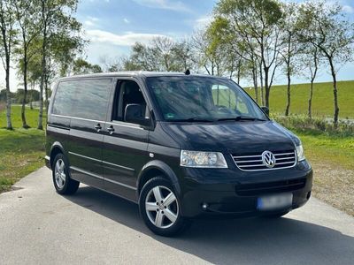 gebraucht VW T5 2,5TDI 174PS Multivan/United/6-Sitzer/Ahk/großes Navi/