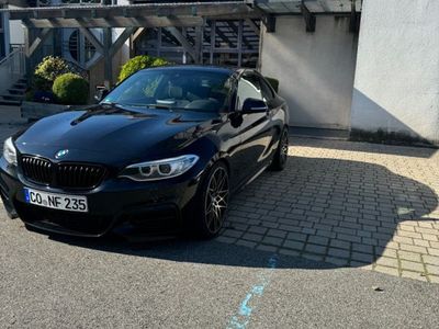 BMW M235