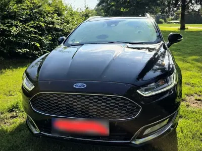 Gebraucht Ford Mondeo Vignale 180 PS (132 kW) 2018 Schwarz Kombi