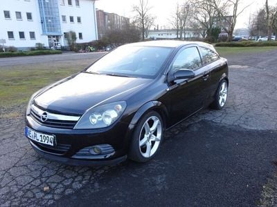 Gebraucht Opel Astra GTC Sport 170 PS (125 kW) 2006 Schwarz Limousine